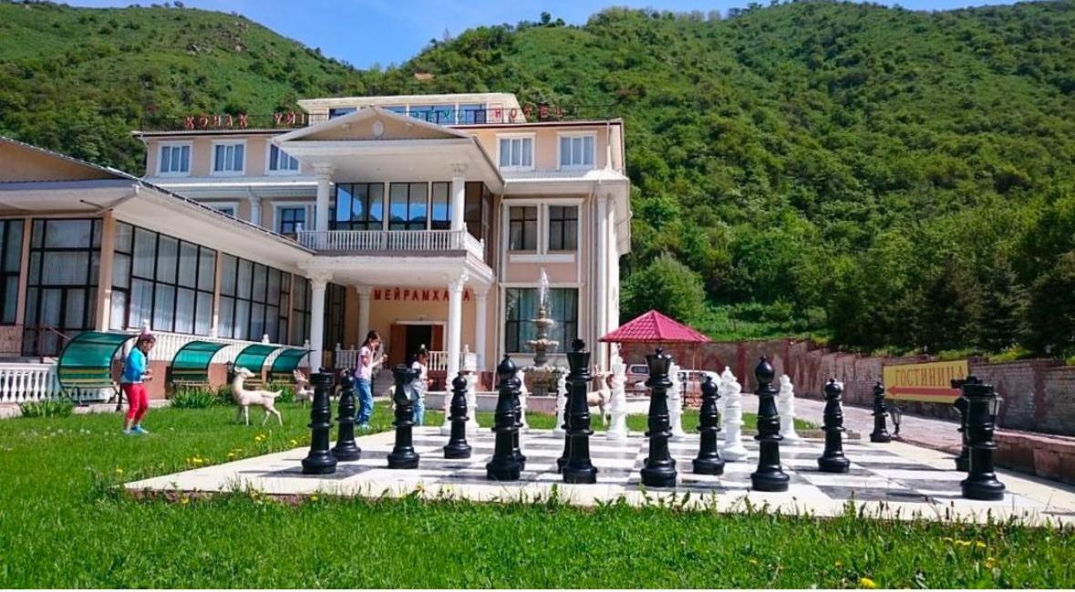 Hotel Эдельвейс Almaty Exterior foto